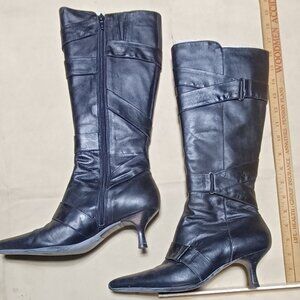 Kenneth Cole Ladies Boots Like New